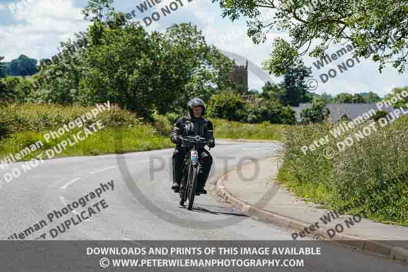 Vintage motorcycle club;eventdigitalimages;no limits trackdays;peter wileman photography;vintage motocycles;vmcc banbury run photographs